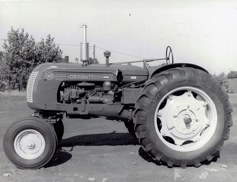 Illustration for article titled Old Tractors